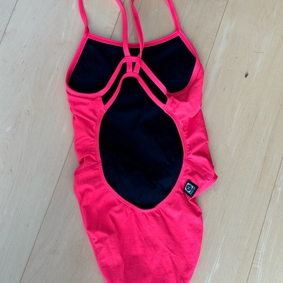 Jolyn - Picture 5 of 7